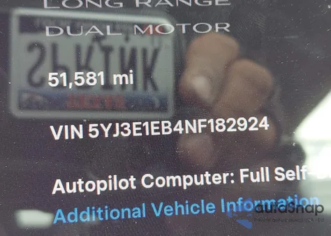 2022 Tesla Model 3 Long Range Dual Motor All-Wheel Drive z USA, uszkodzony, nr VIN 5YJ3E1EB4NF182924